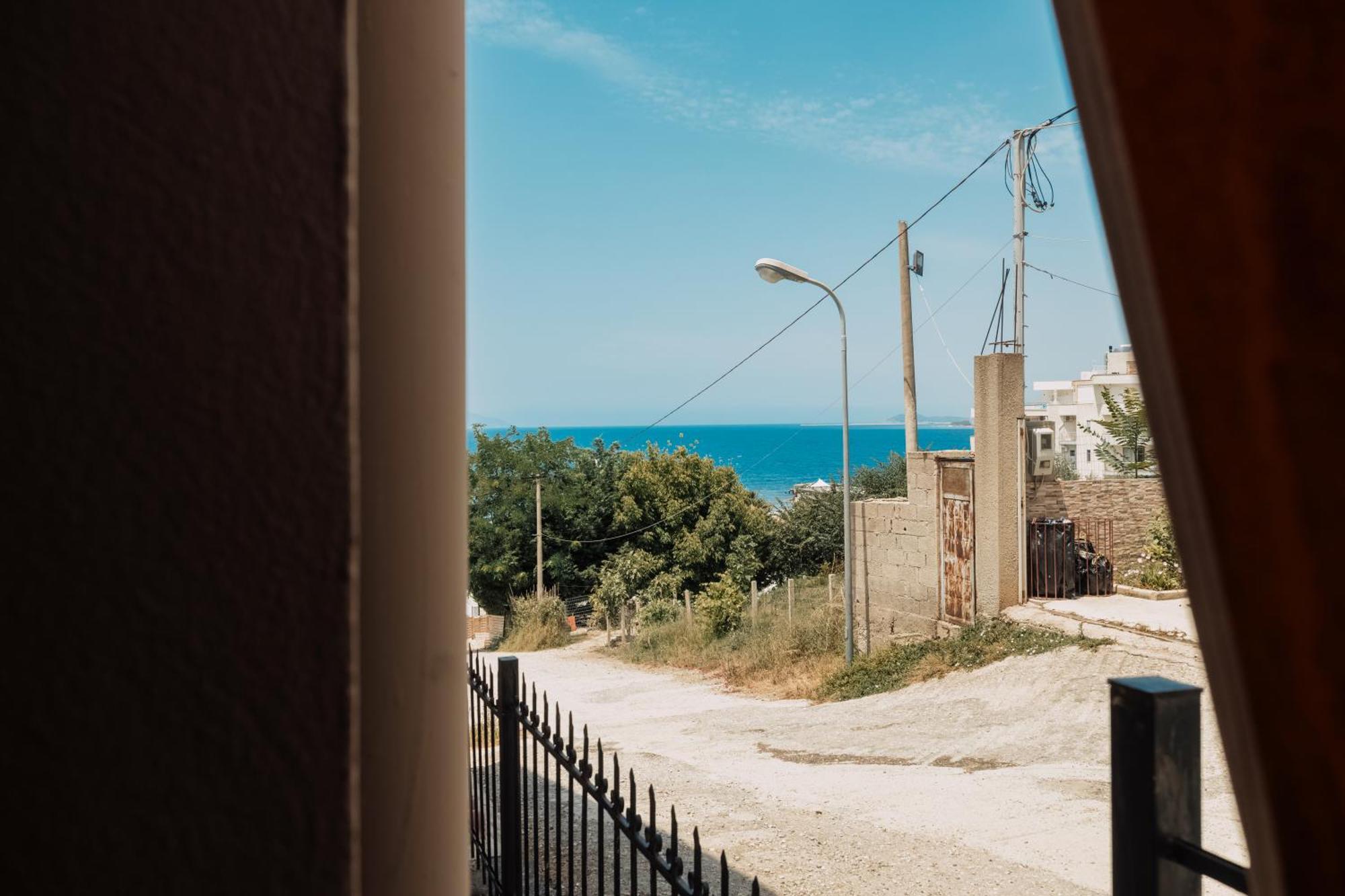Voyage Villa فلورا المظهر الخارجي الصورة